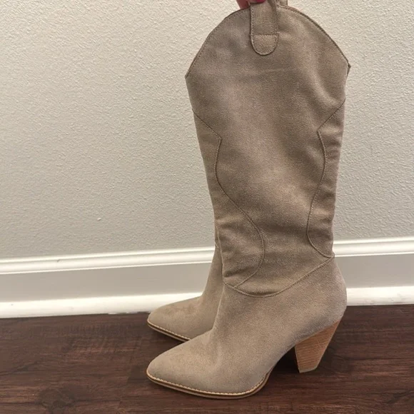 VICI Women's Greyish Tan Suede Cowboy Boots - Picture 2 of 12